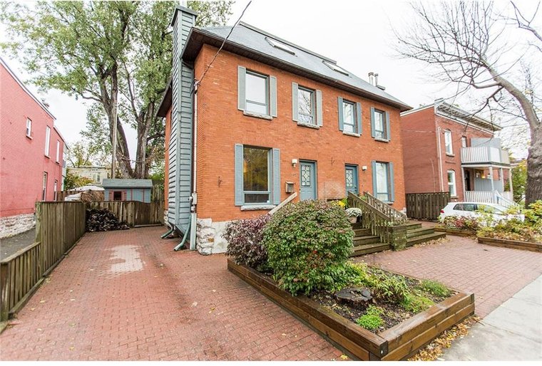 152 Primrose